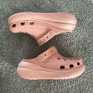 Crocs Women's Classic Crush Platform
Clogs Shimmer Pink